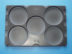 ���i�g���[